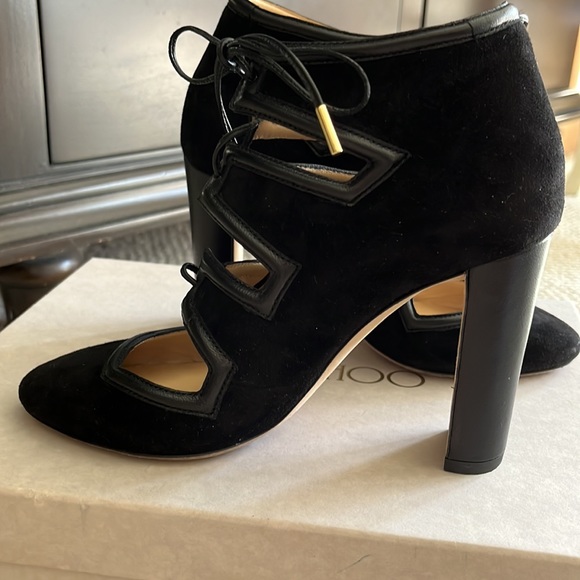 Jimmy Choo suede nappa black lace up heals size 5.5 - Picture 4 of 9